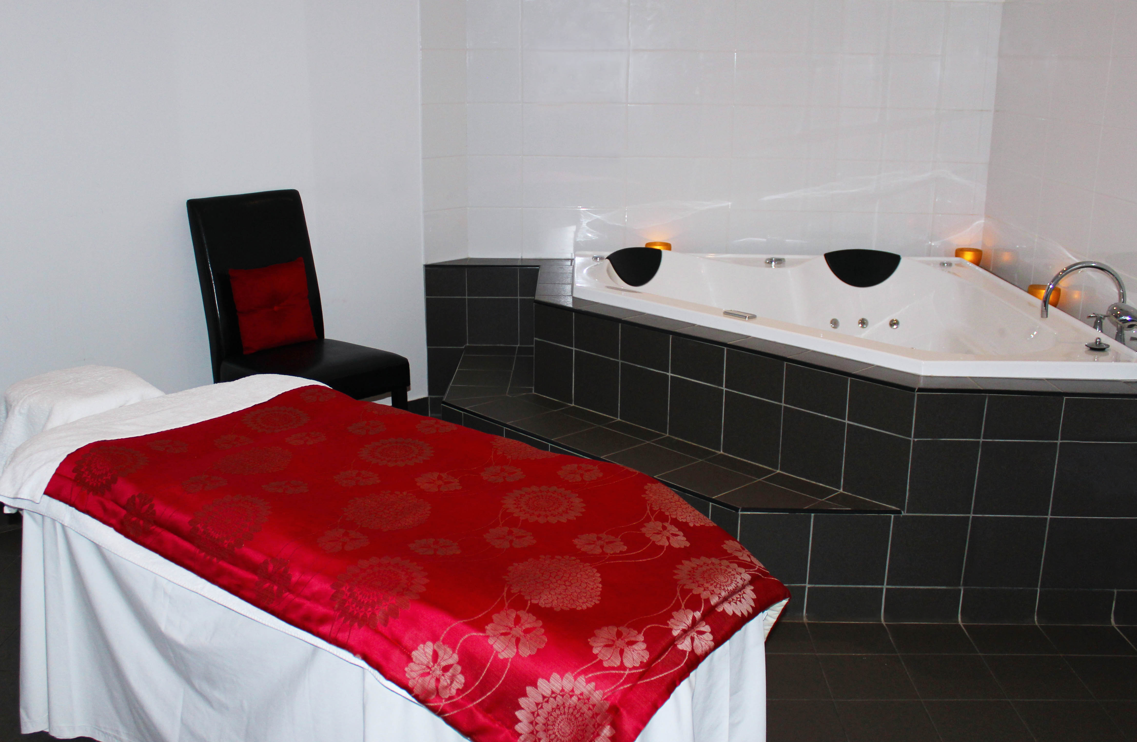 Essenza Club Mulwala Yarrawonga RSL Enterainment Day Spa